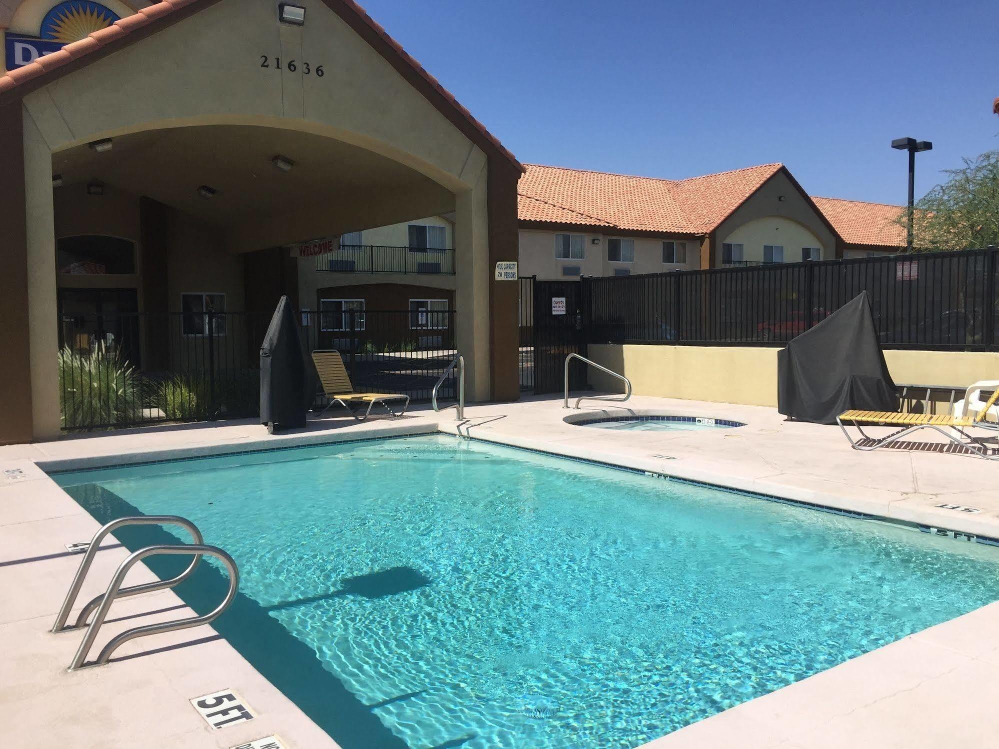 Days By Wyndham North Phoenix